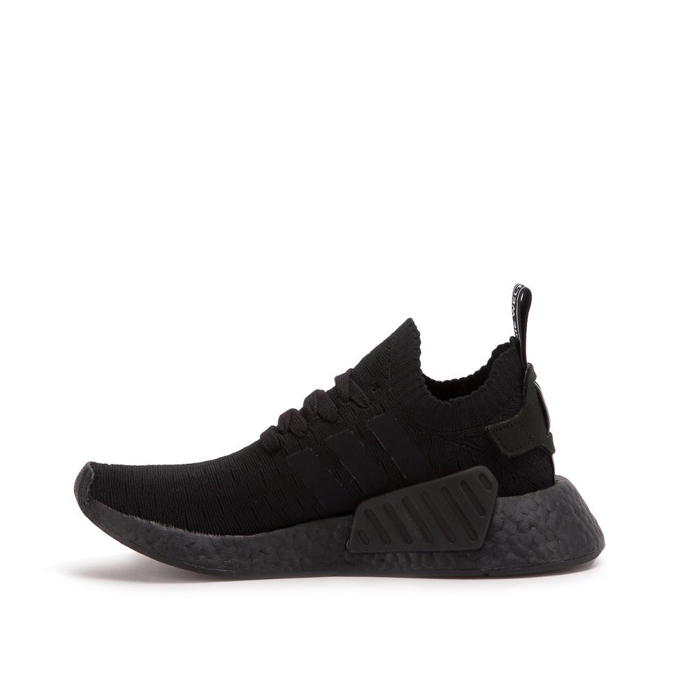 nmd r2 pk triple black