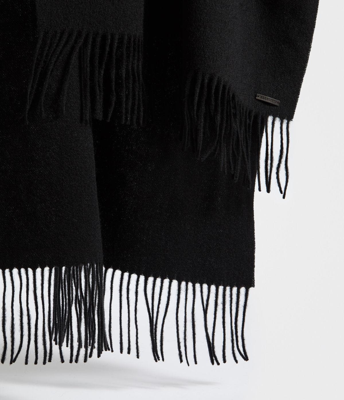 all black scarf