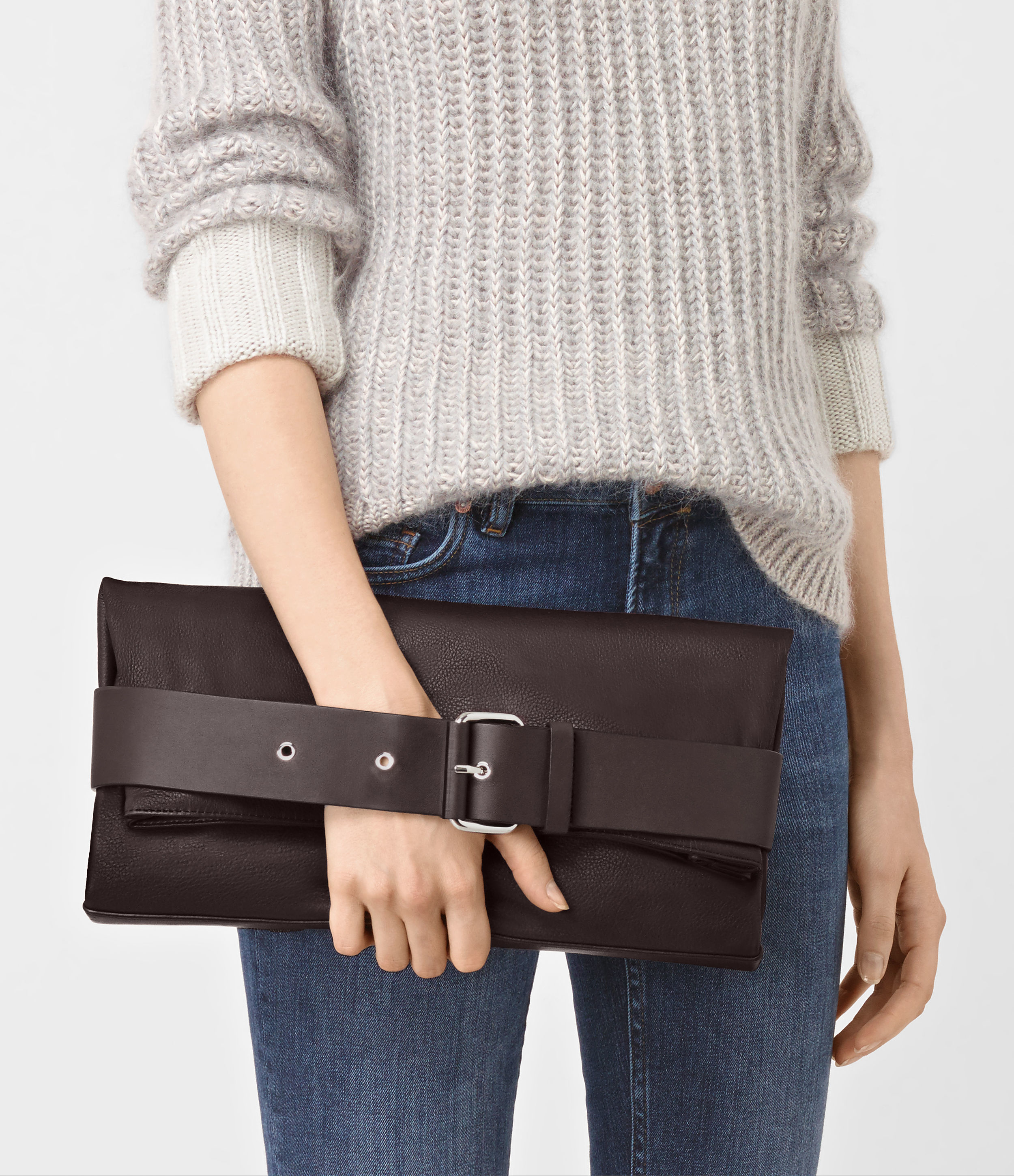 large clutch