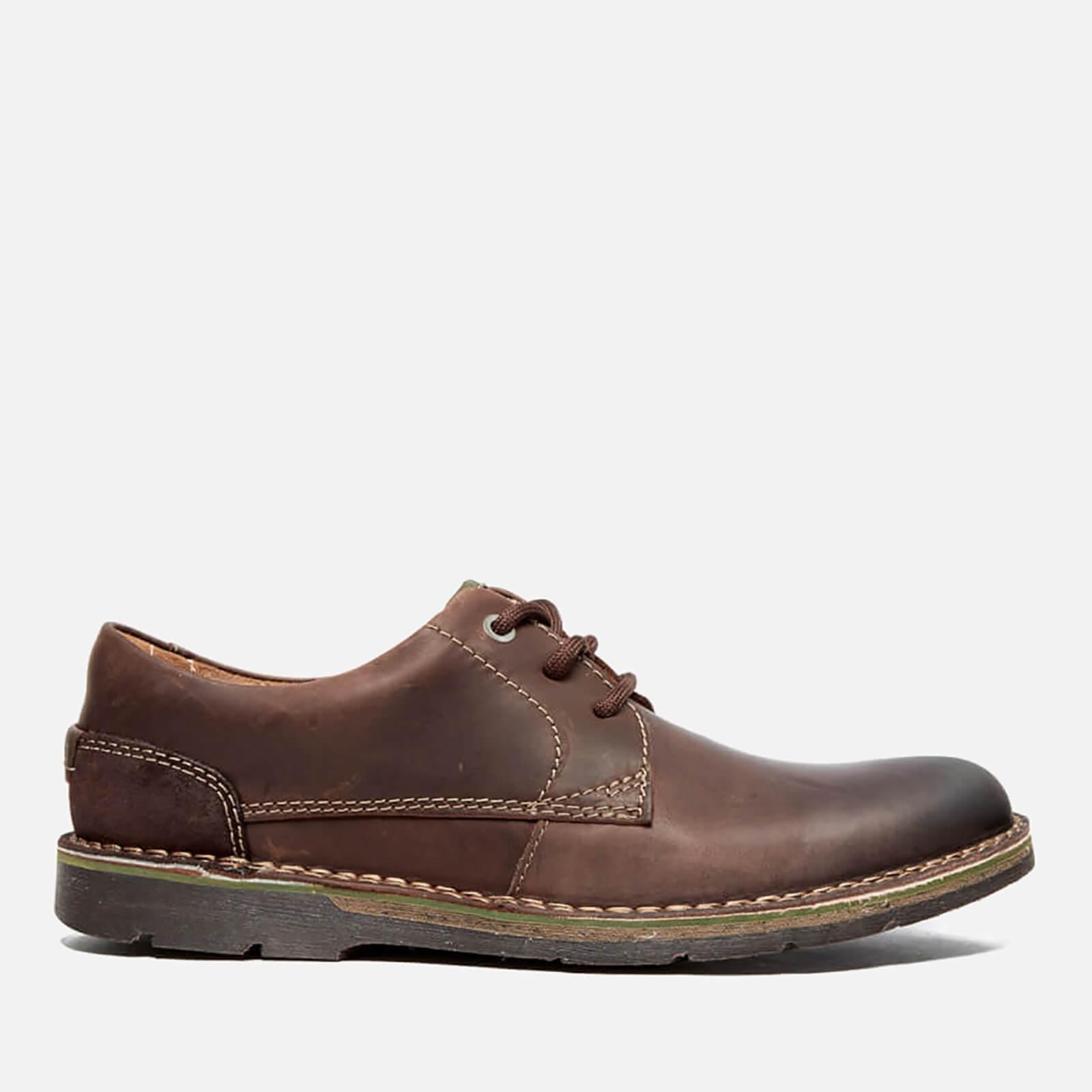 Clarks Edgewick Plain Leather Shoes in 