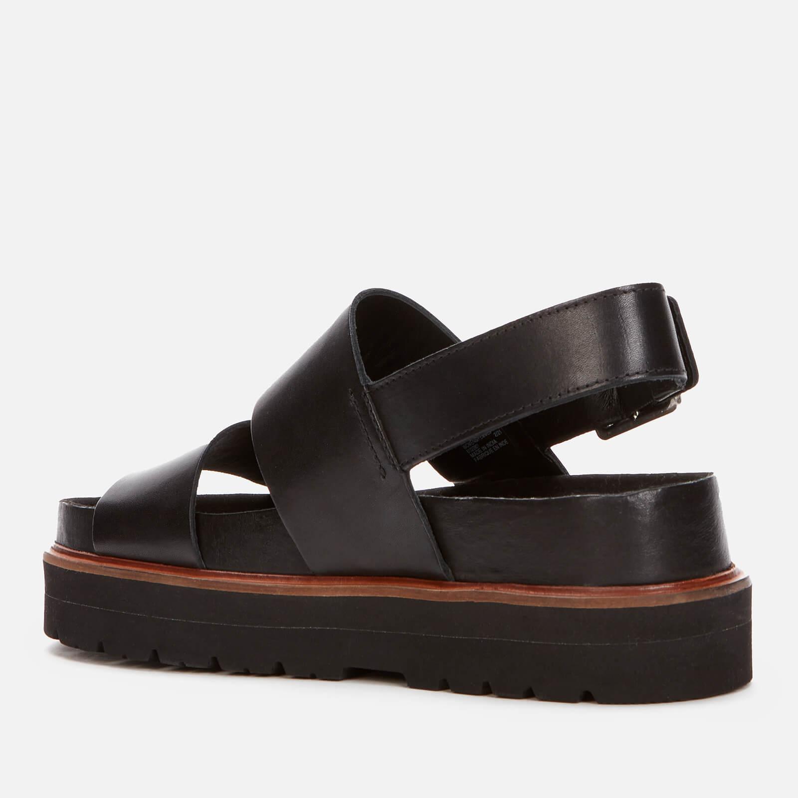Strap Sandals in Black |
