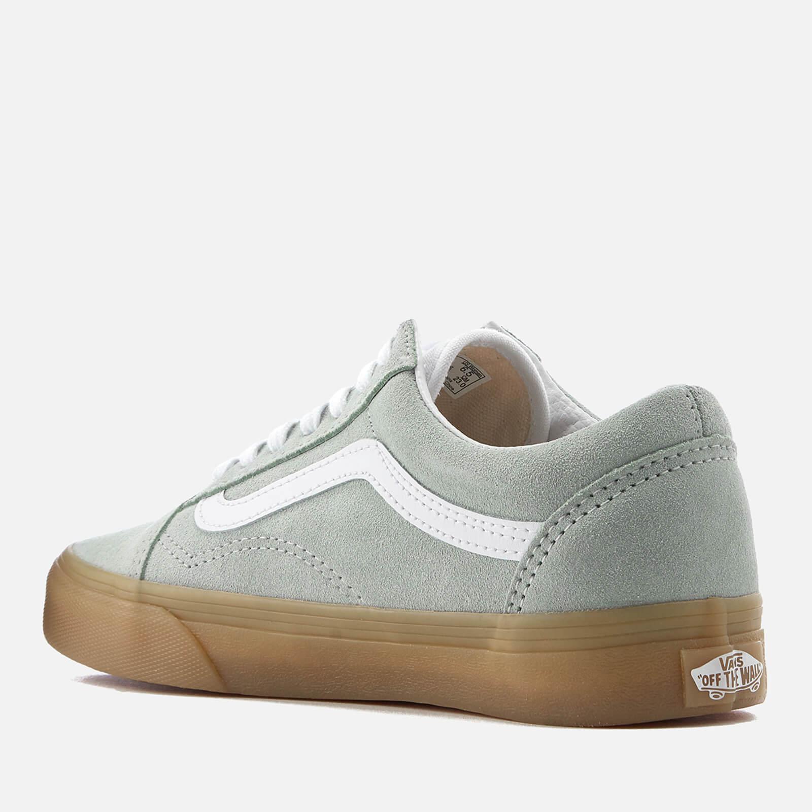 vans lightweight sneakers
