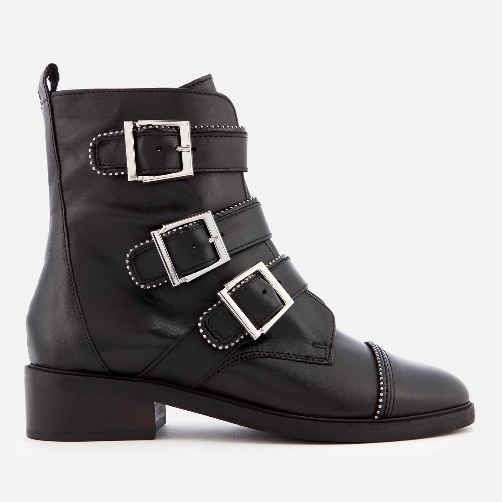 buckle carvela