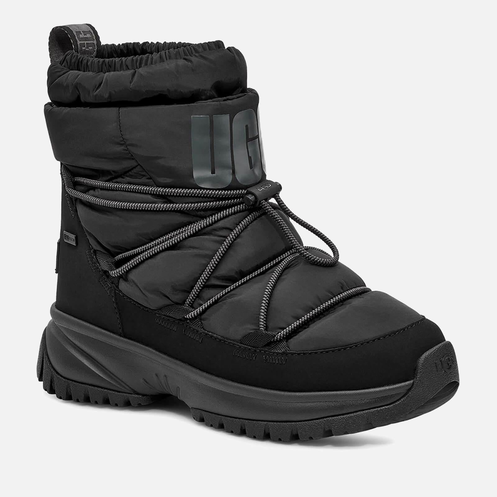 UGG Yose Puffer Boot in Black | Lyst