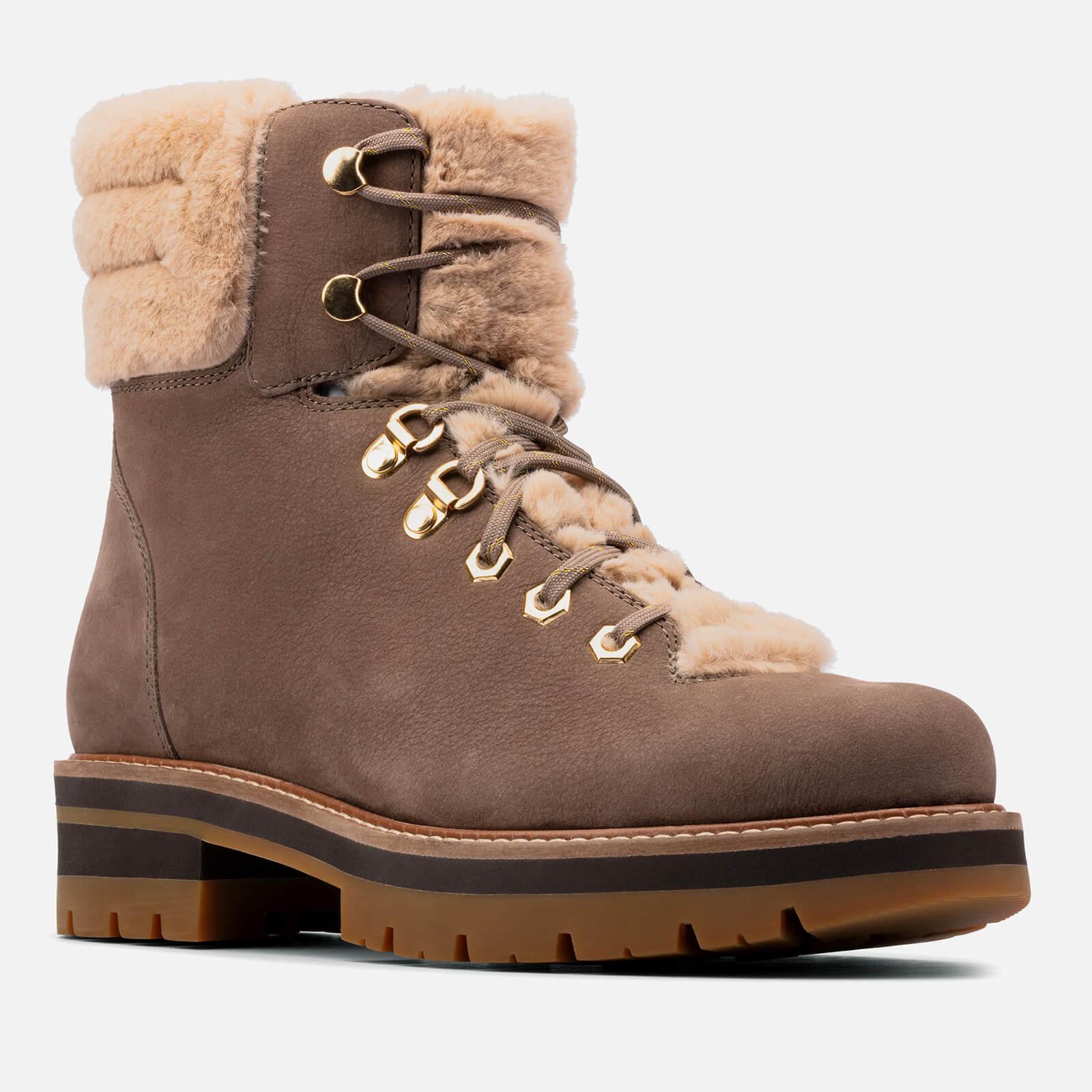 clarks nubuck boots