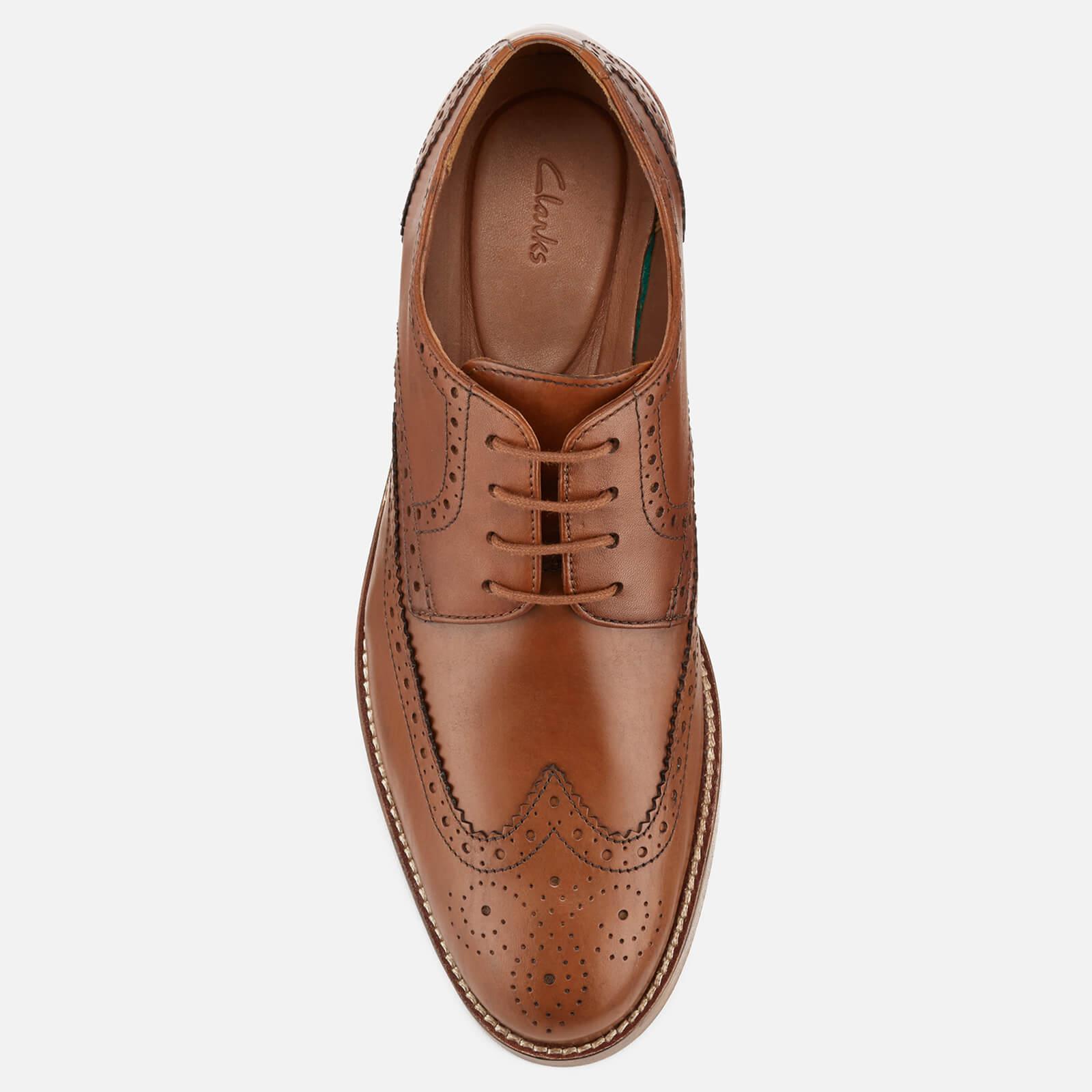 Clarks James Wing Leather Brogues in 
