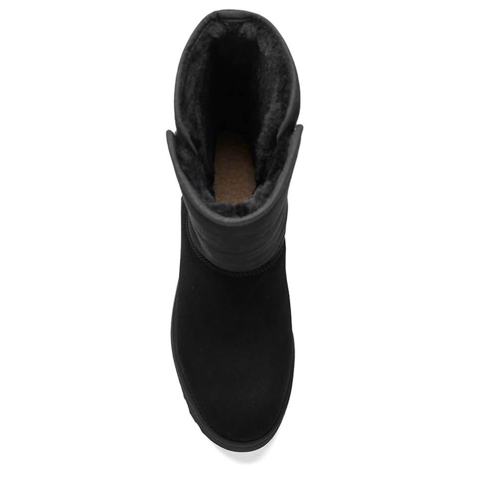 UGG Amie Classic Slim Sheepskin Boots in Black | Lyst