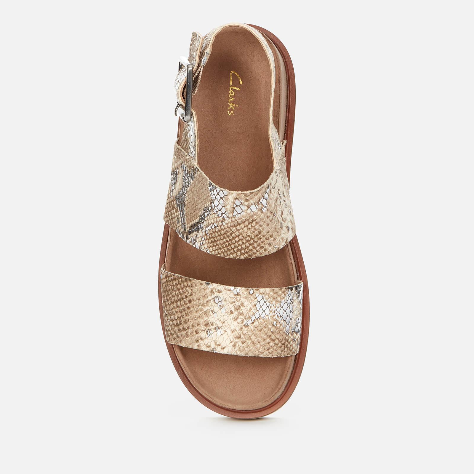 Clarks Orianna Strap Sandals in Natural | Lyst