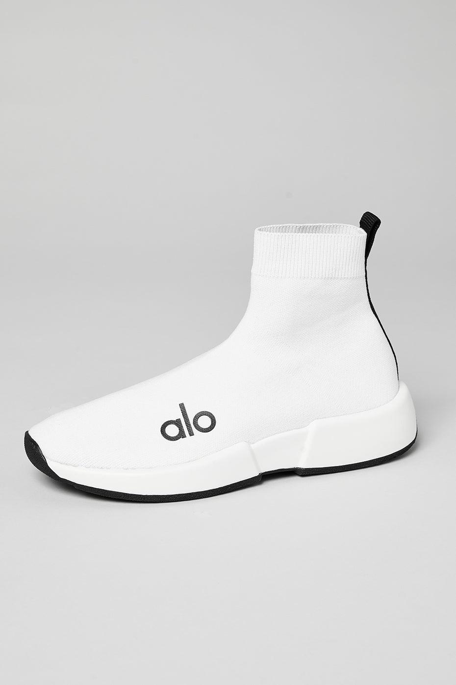 Alo Yoga Alo Yoga Velocity Knit Sneaker in White Lyst