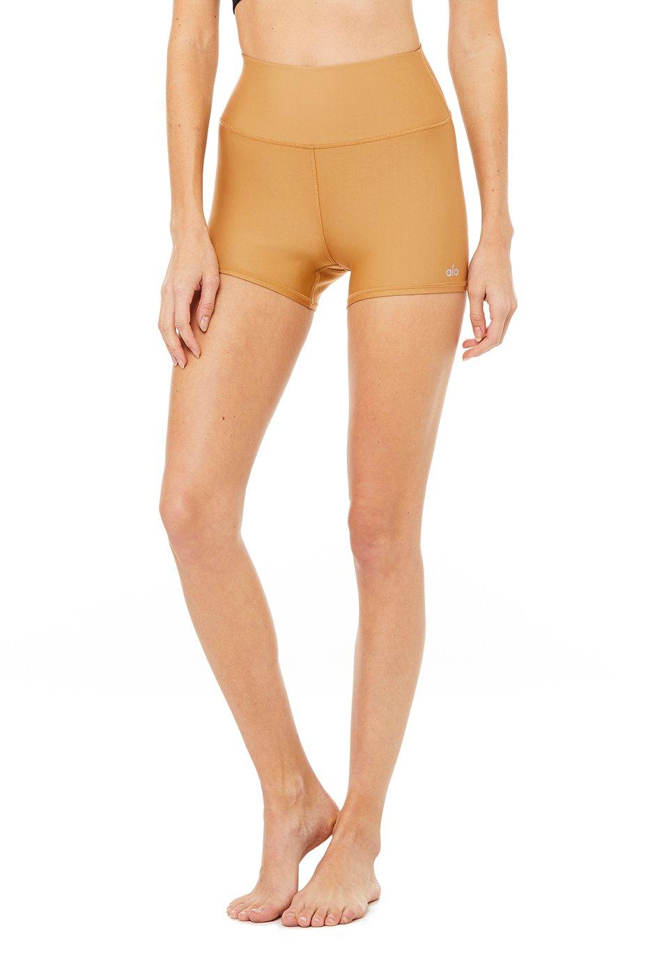 alo yoga airlift shorts