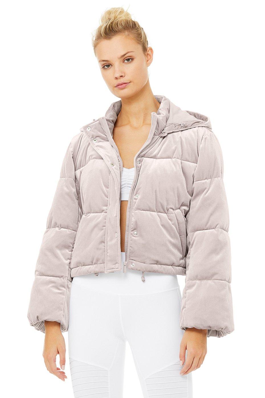 Alo Yoga | Velvet Puffer Jacket In Lavender Cloud, Size: Large - Lyst