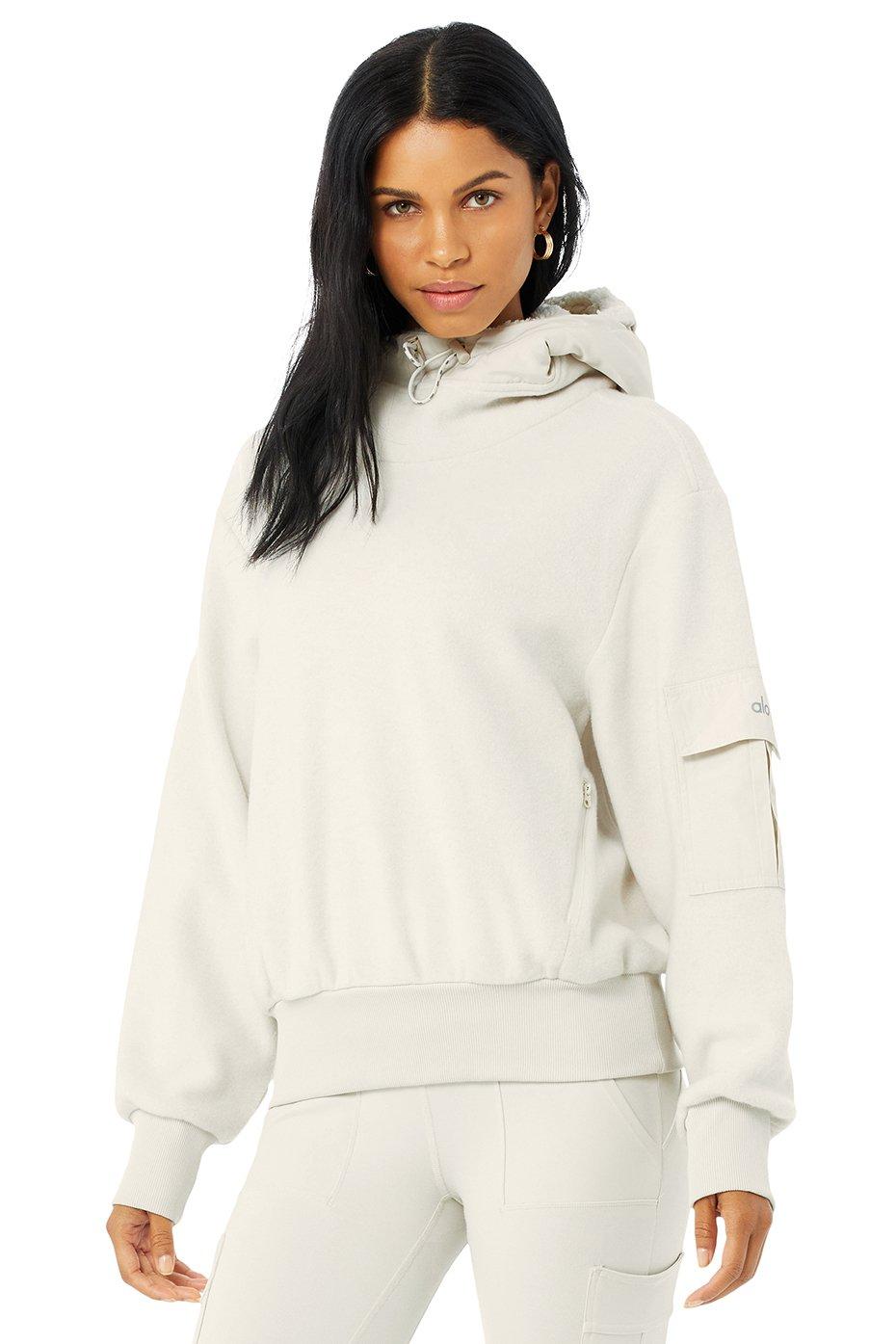 alo yoga pullover