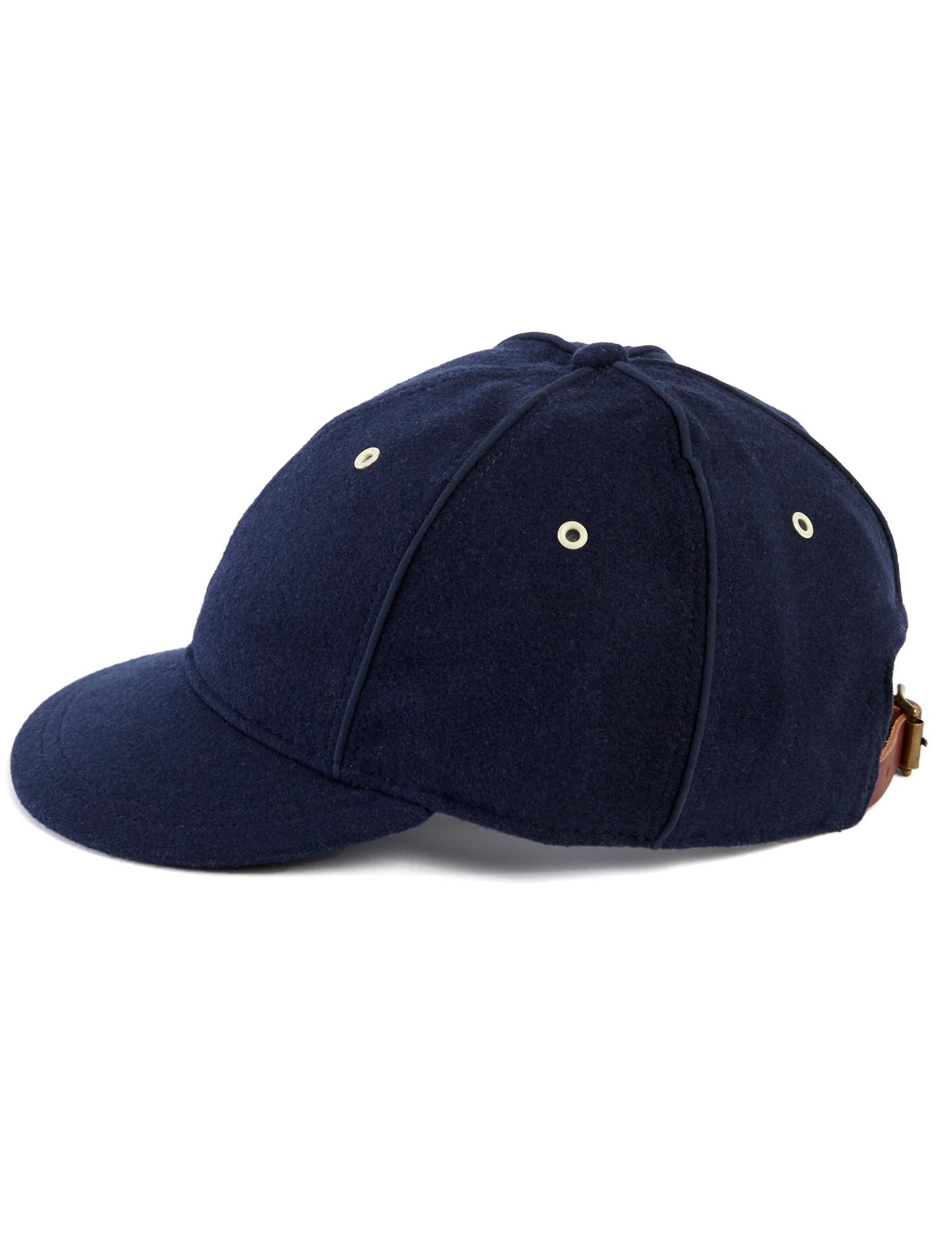 short bill ball cap