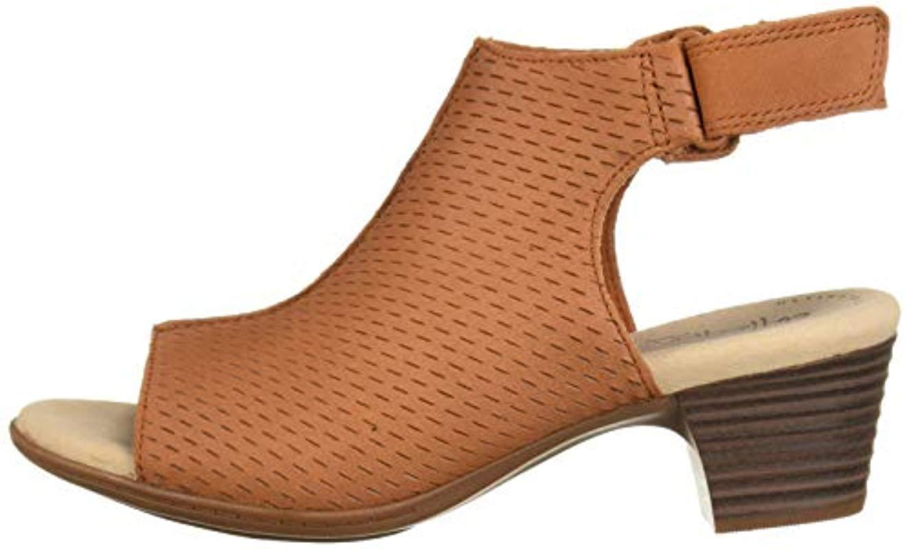 Valarie clearance james clarks
