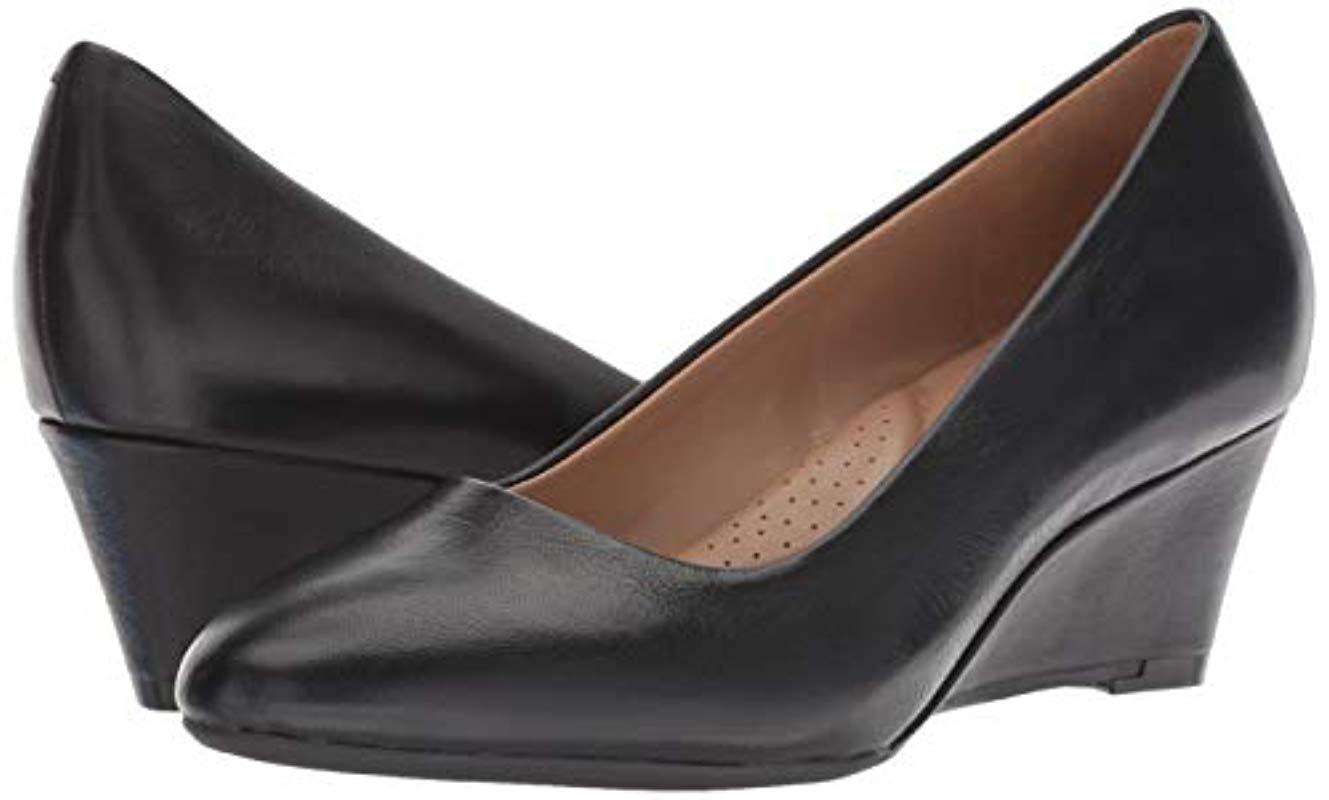 aerosoles inner circle