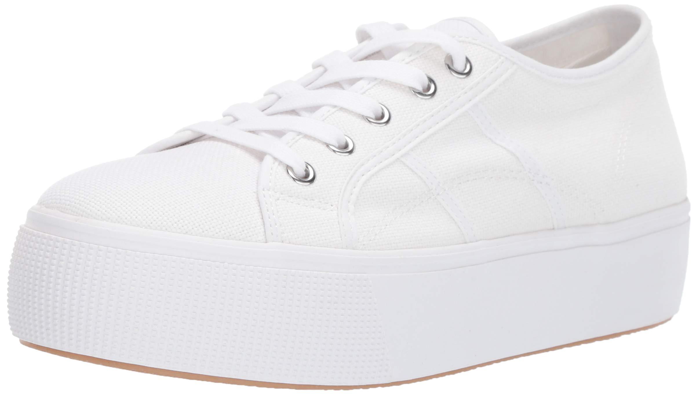 emmi white steve madden
