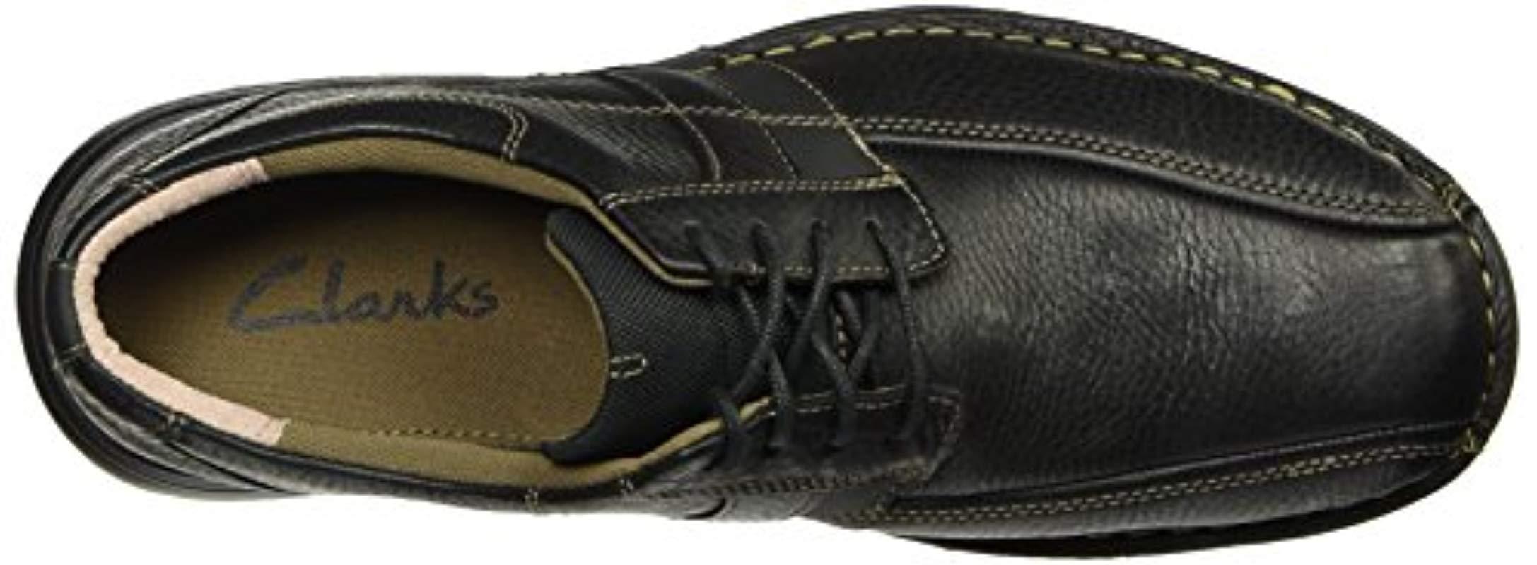 clarks espace oxford