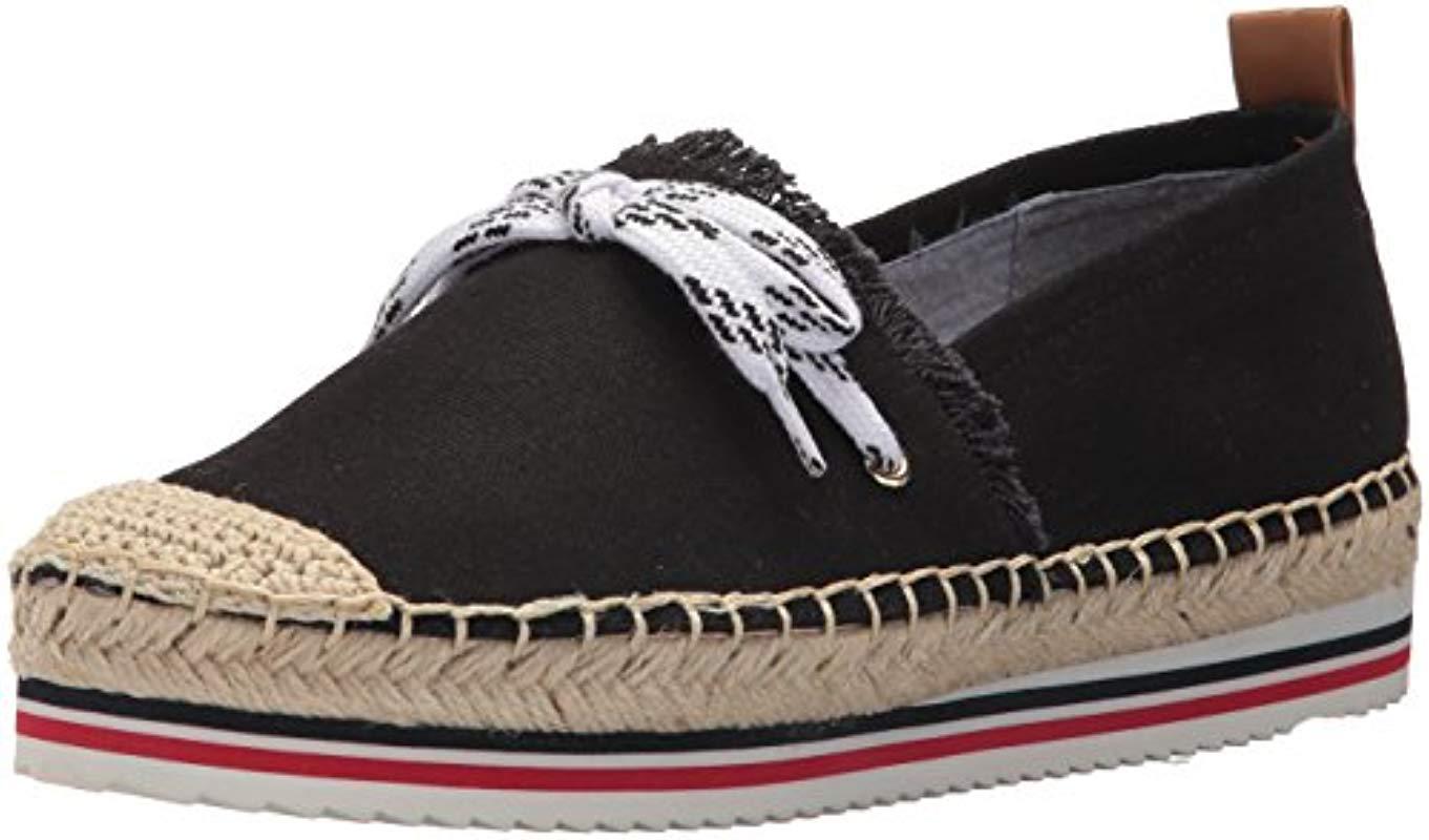 tommy hilfiger cactus slip on shoes