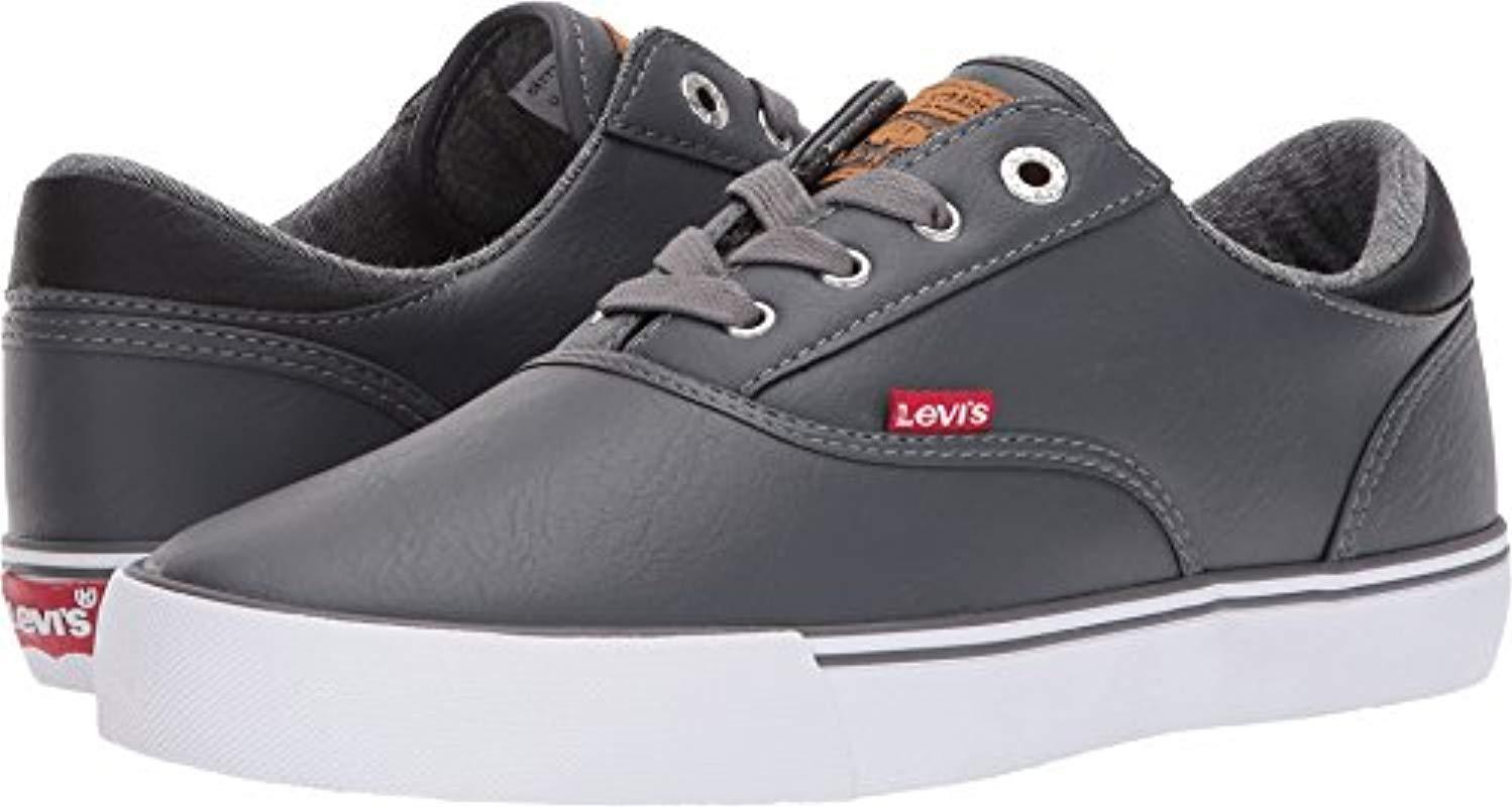 levis gray shoes