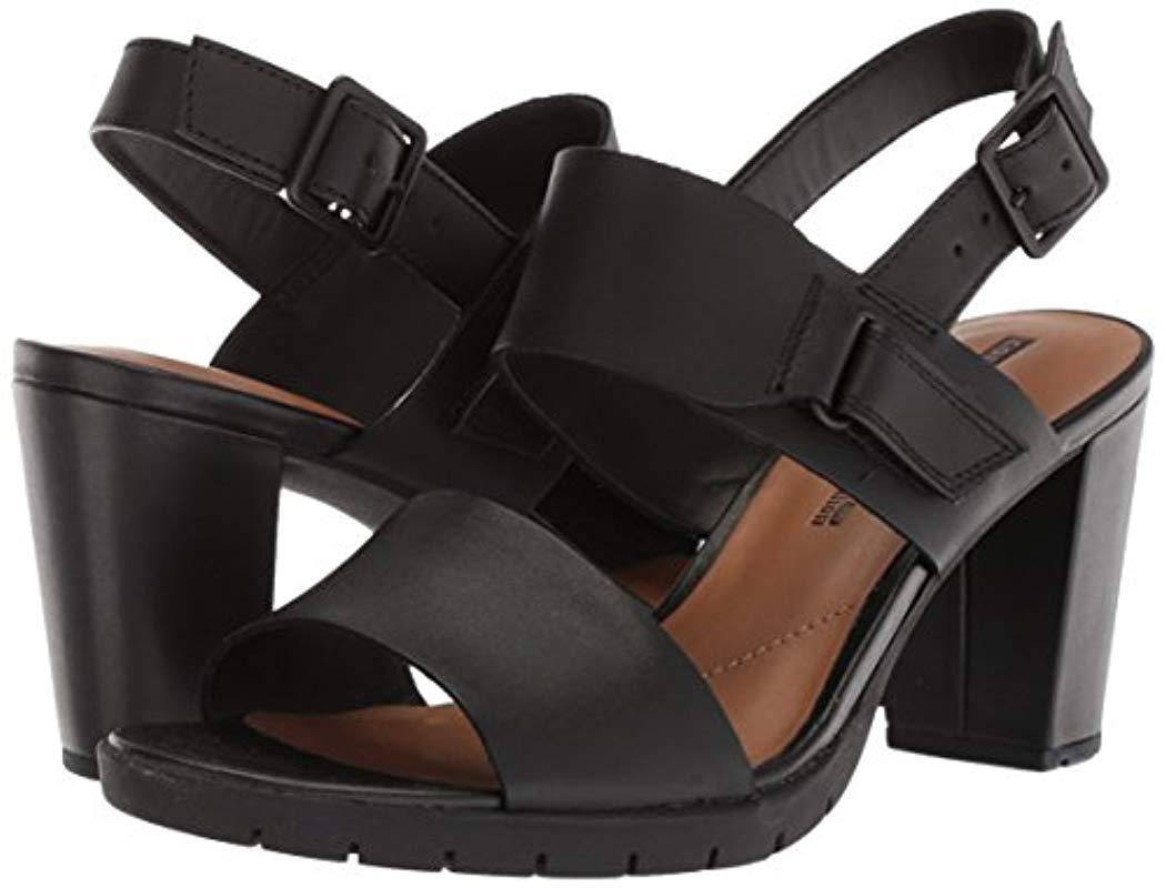 clarks women's kurtley shine platform