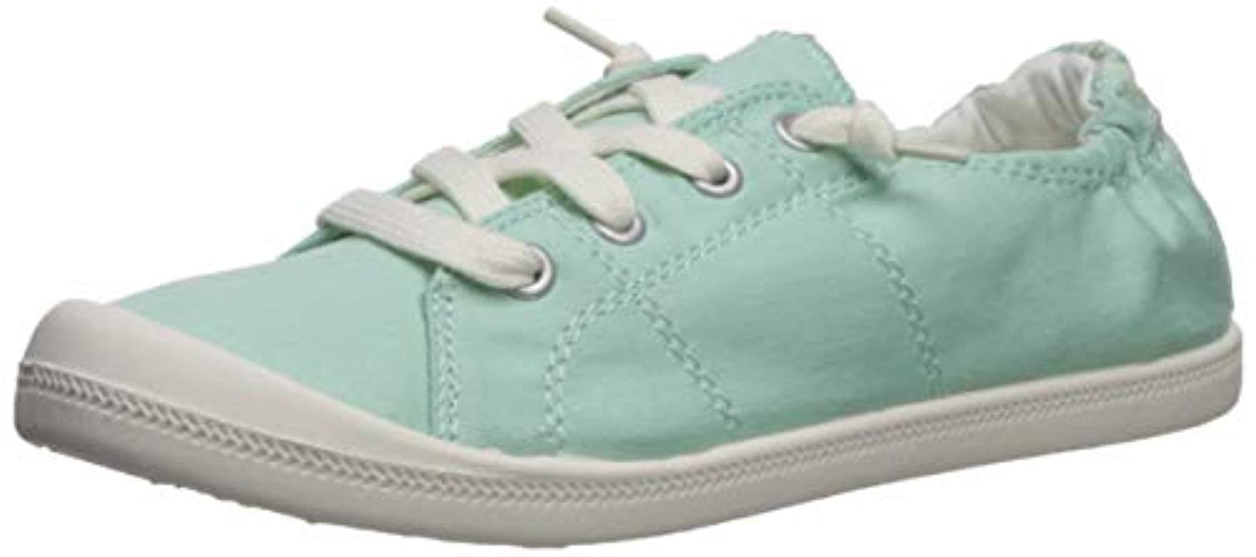 madden girl women's baailey sneaker