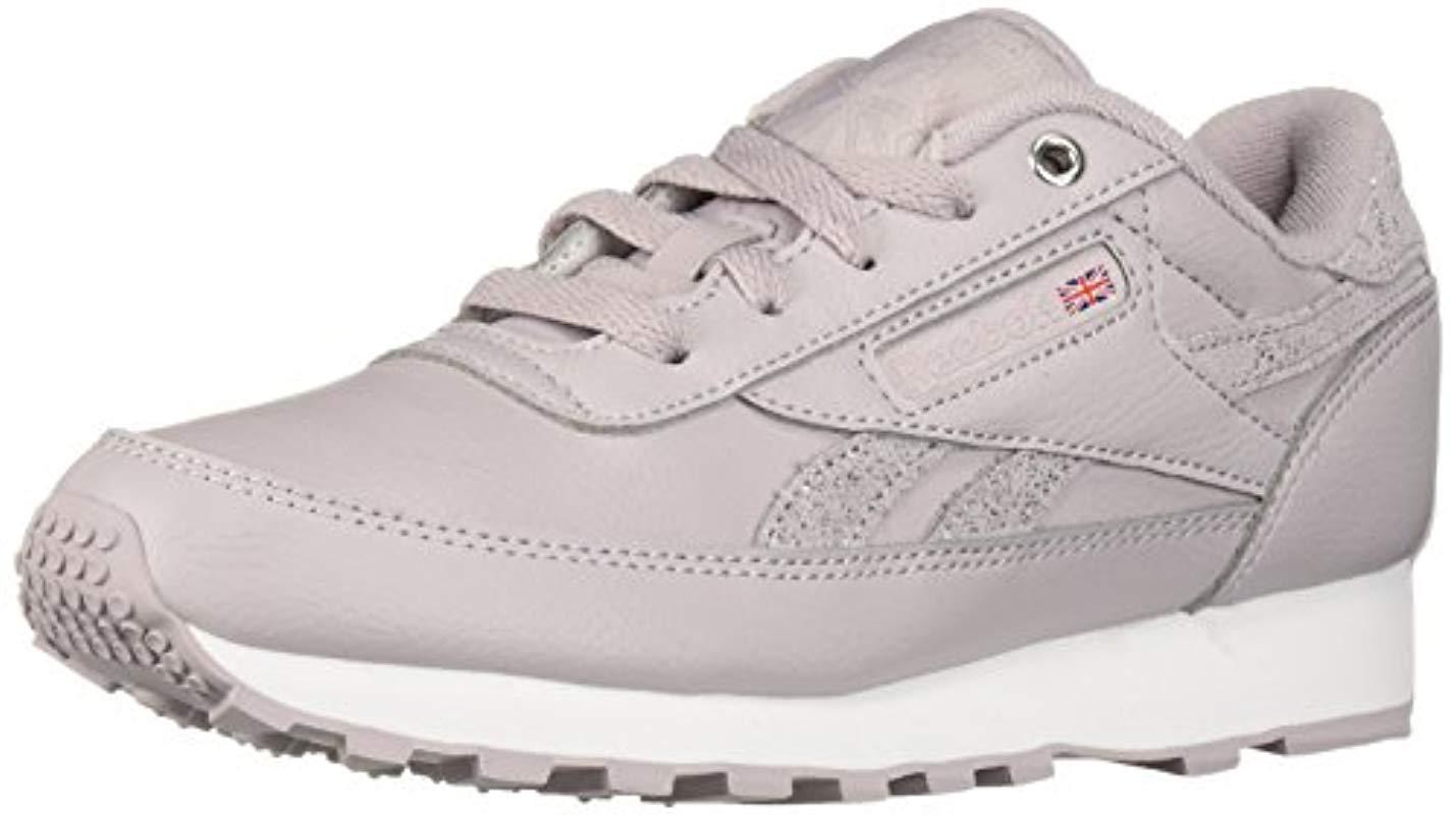 reebok classic renaissance gum