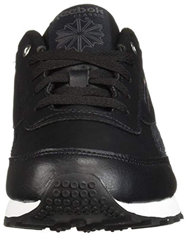 reebok men's classic renaissance walking shoe