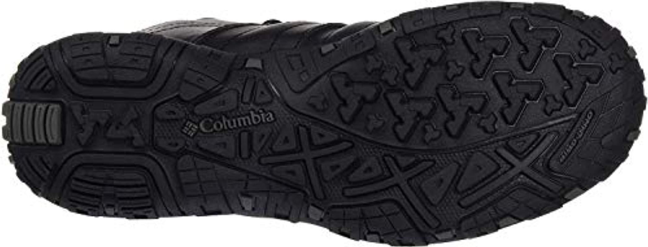 columbia men's woodburn ii chukka waterproof omni heat shoes