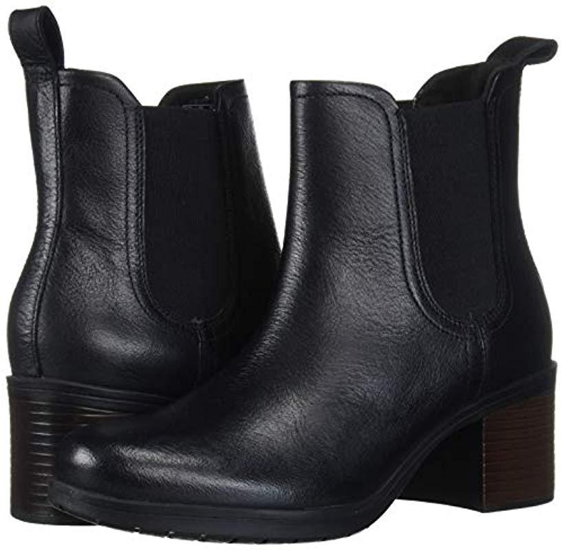 clarks hollis boots