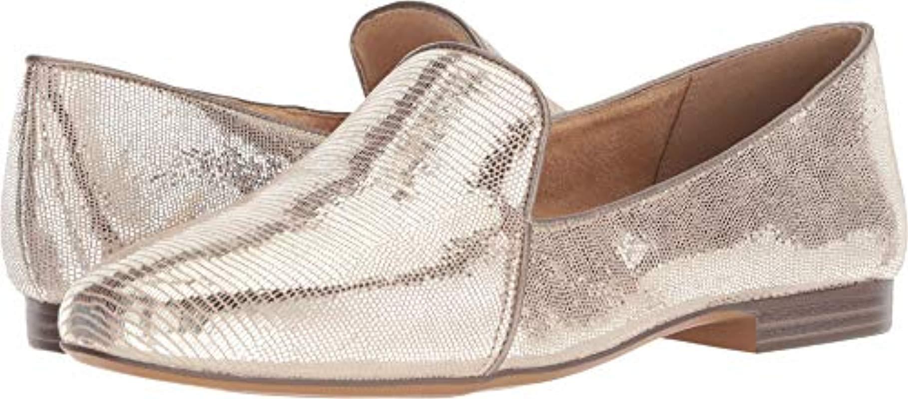 emiline flat loafer