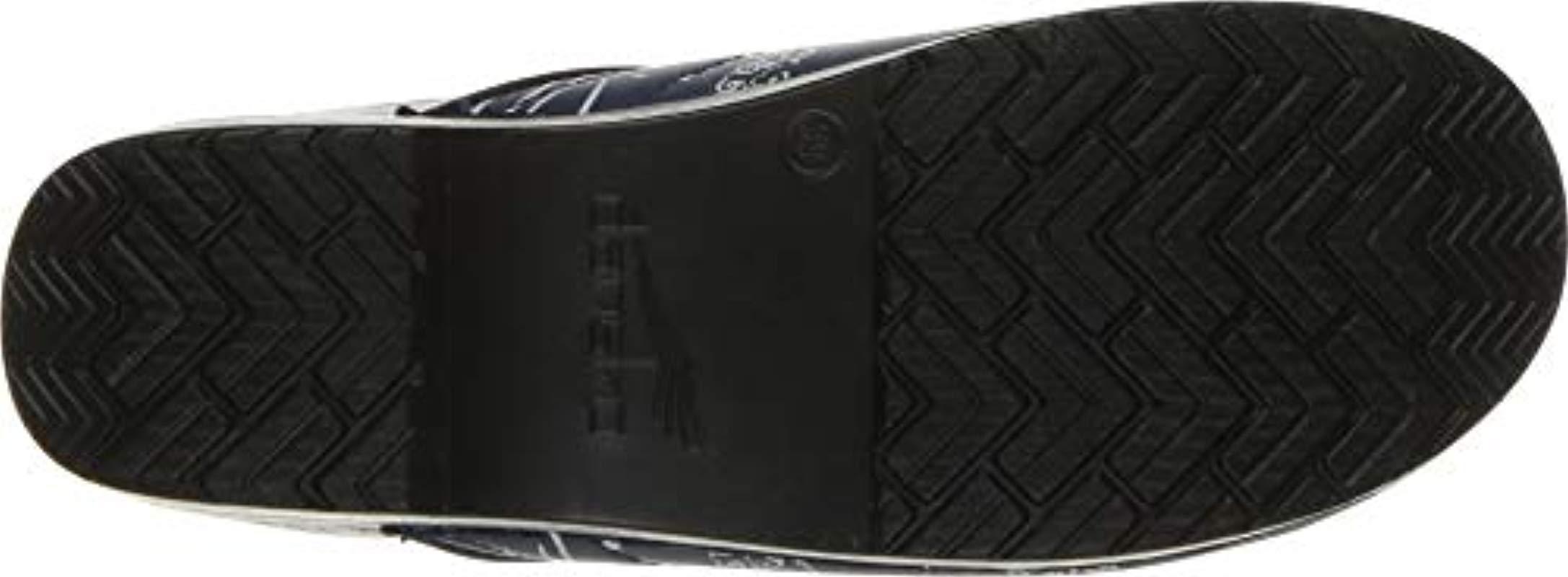 dansko women's twin pro clog