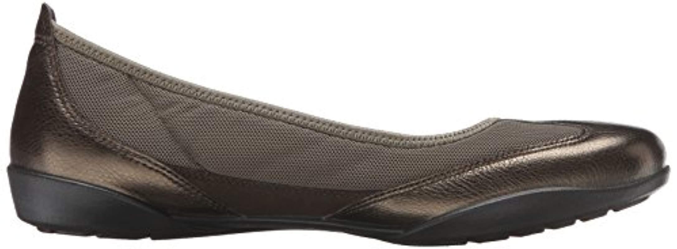 ecco bluma slip on