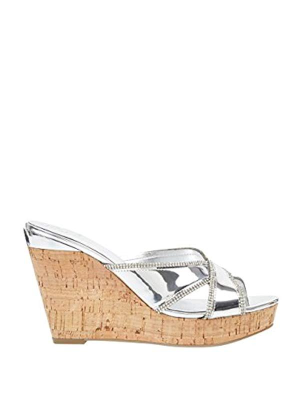 guess red wedges