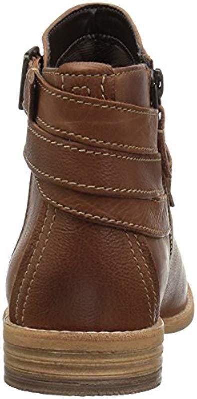 clarks women's maypearl edie ankle bootie