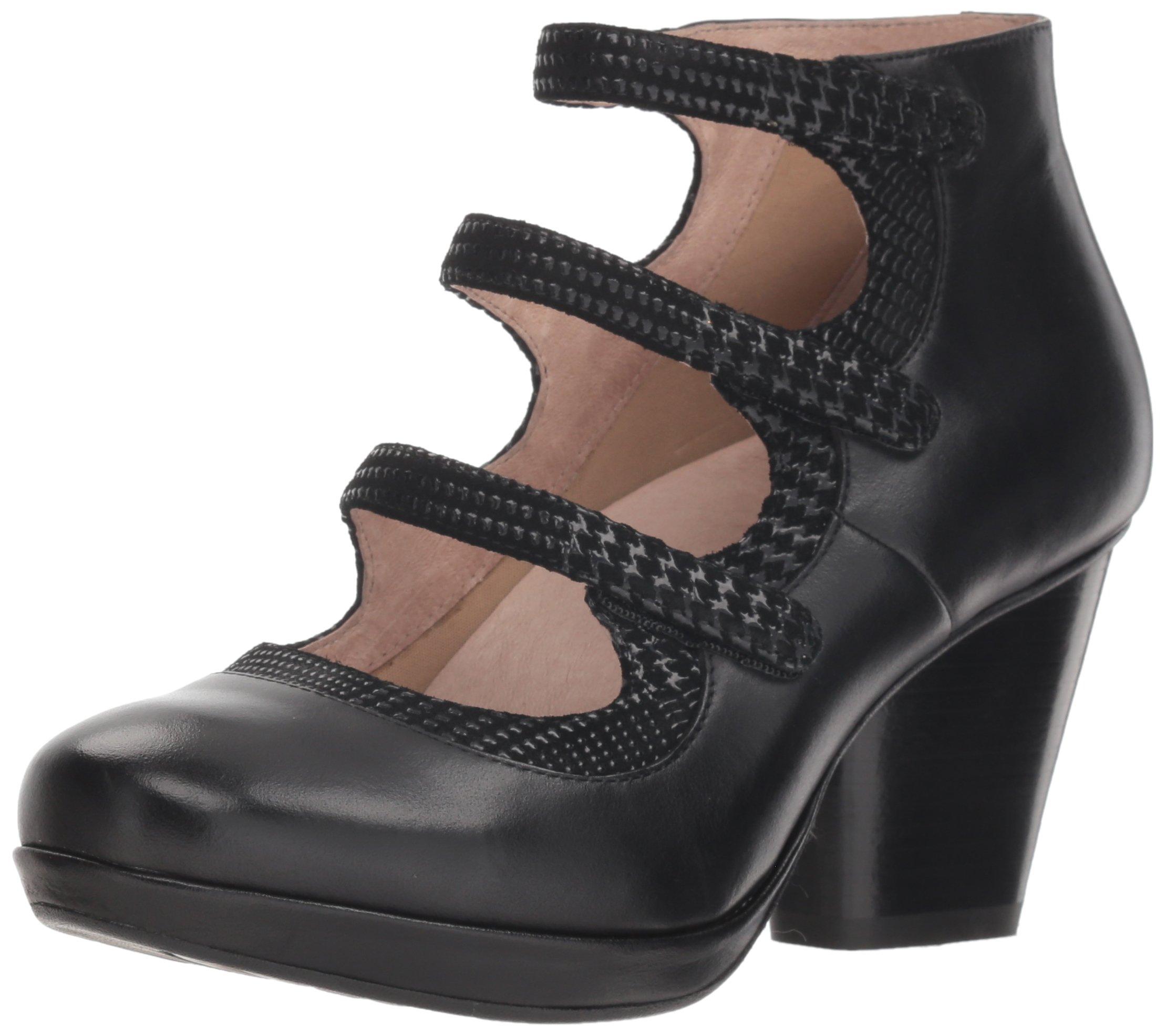 Dansko Marlene in Black Lyst