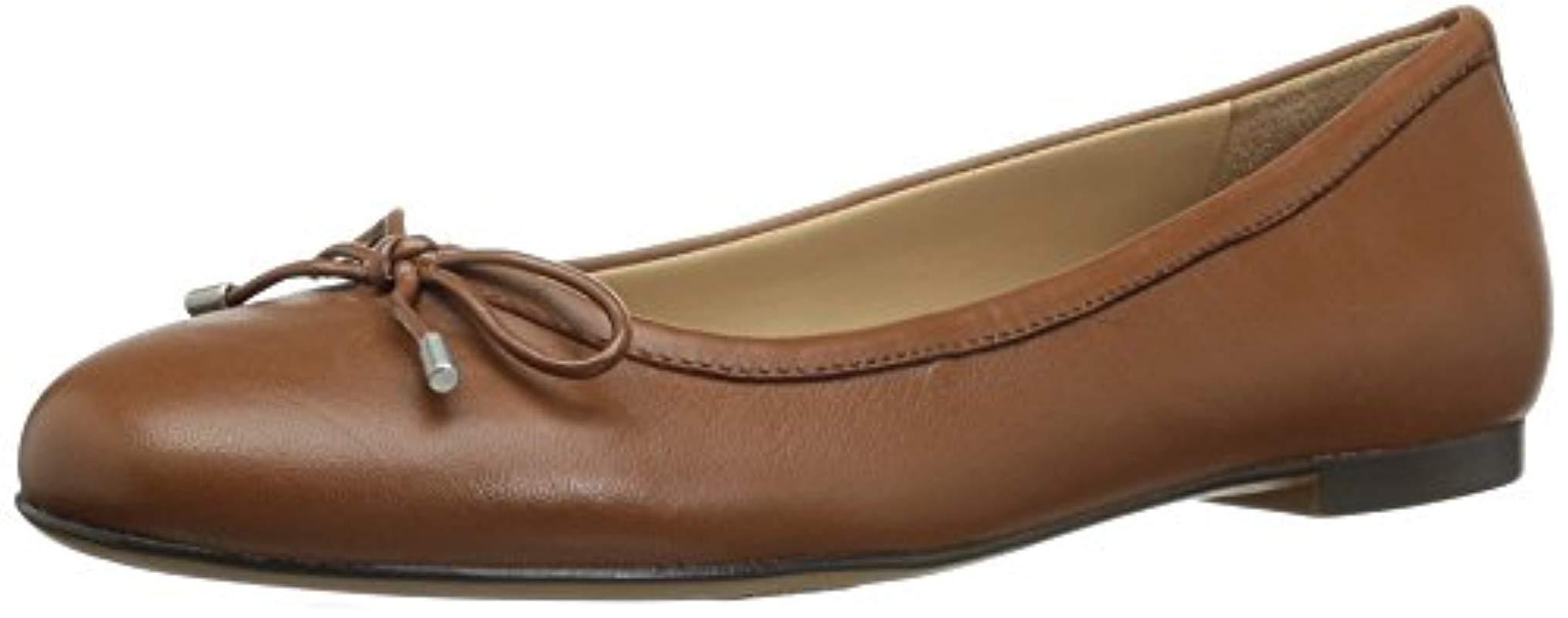 naturalizer grace ballet flats