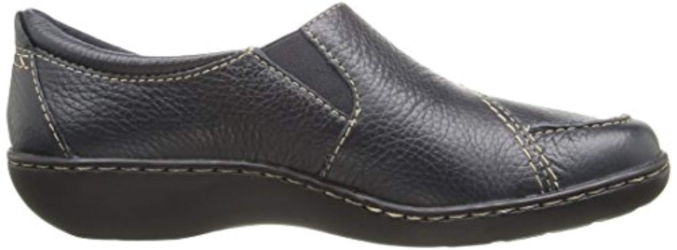 Clarks Leather Ashland Lane Q Slipon Loafer in Navy (Blue) Save 25
