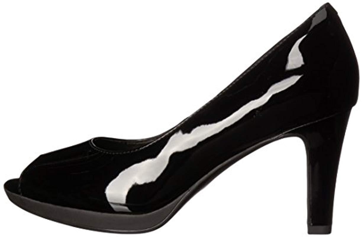 clarks women's adriel phyliss pump