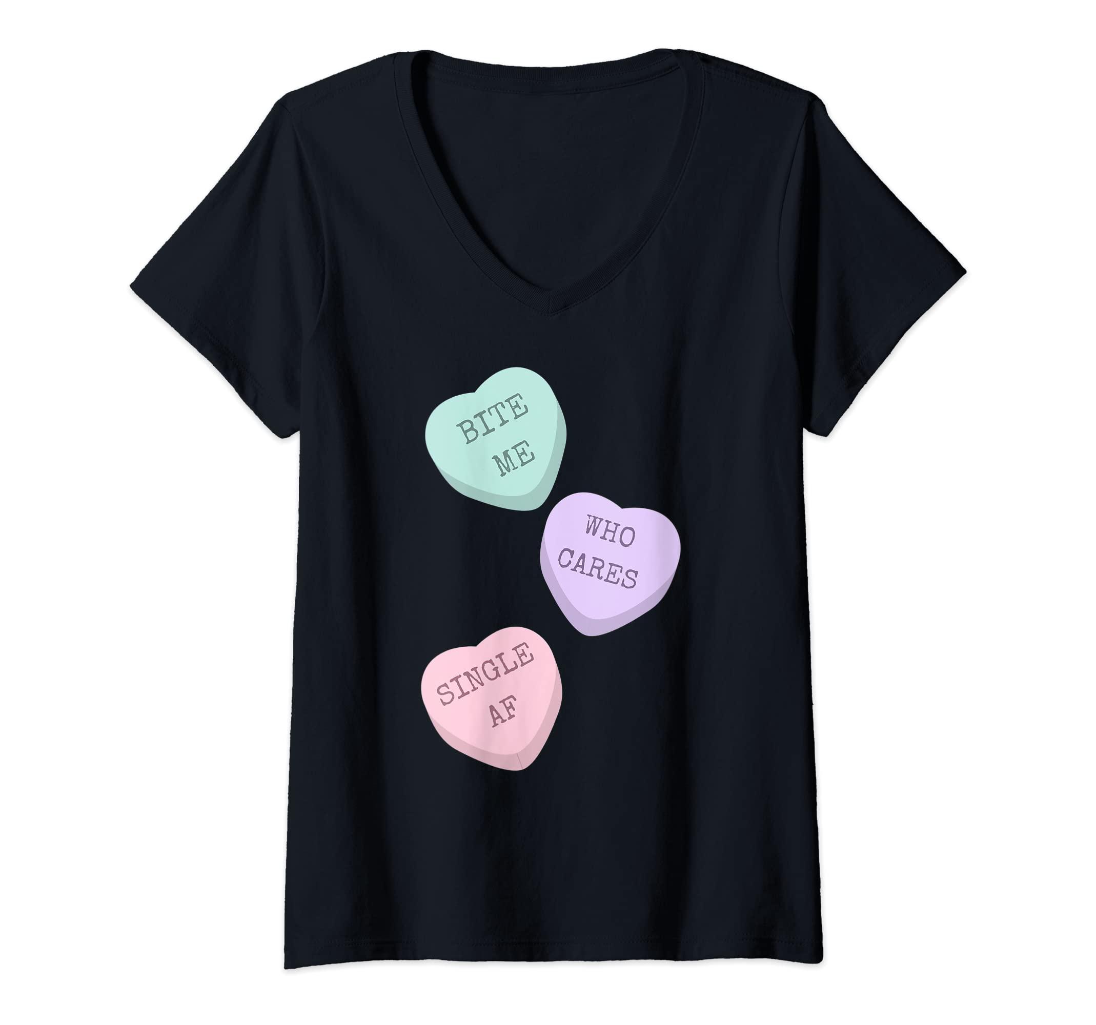 Nike S Valentine's Day V-neck T-shirt in Black | Lyst