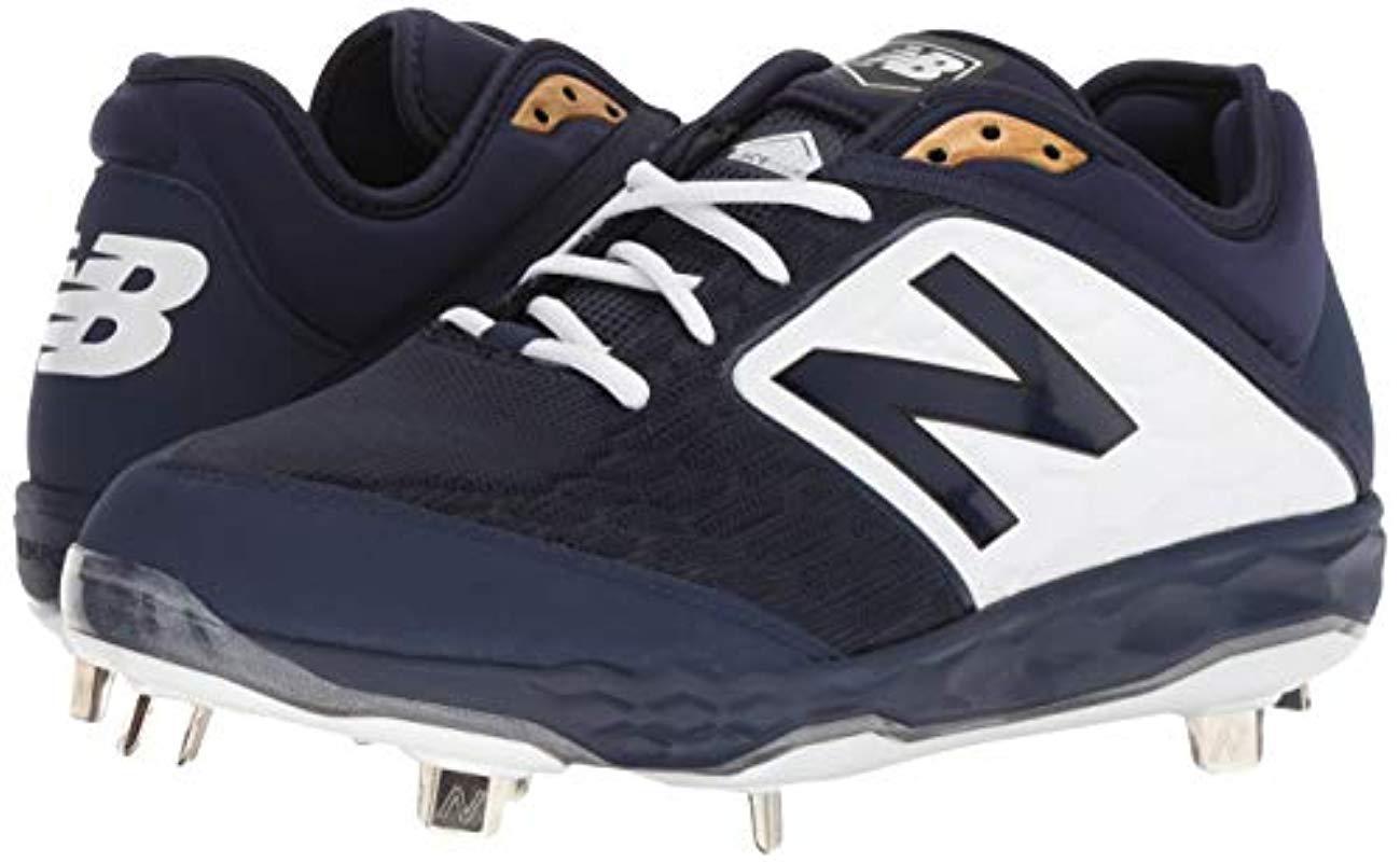 baseball spike shoes