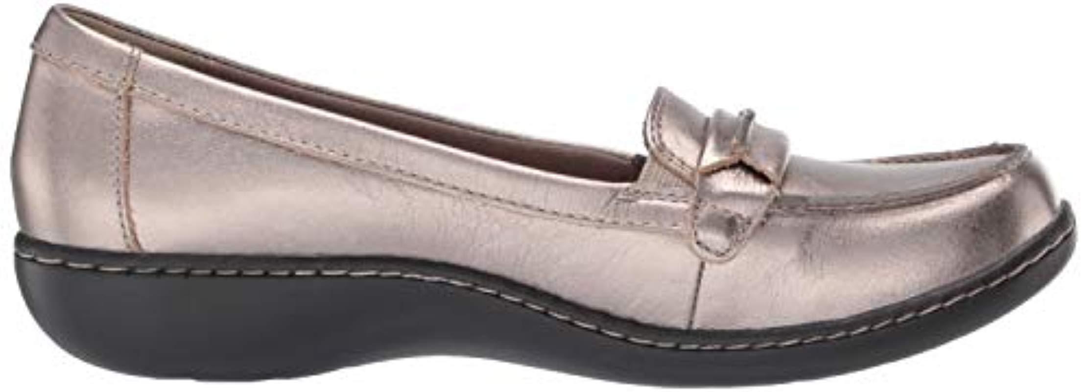 clarks ashland lily loafers