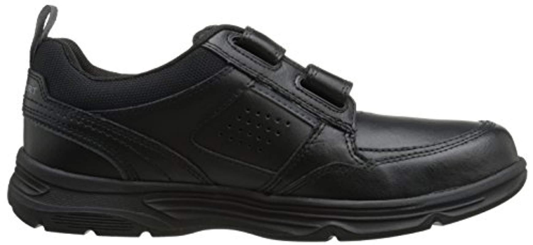 men's walking shoes with velcro closures
