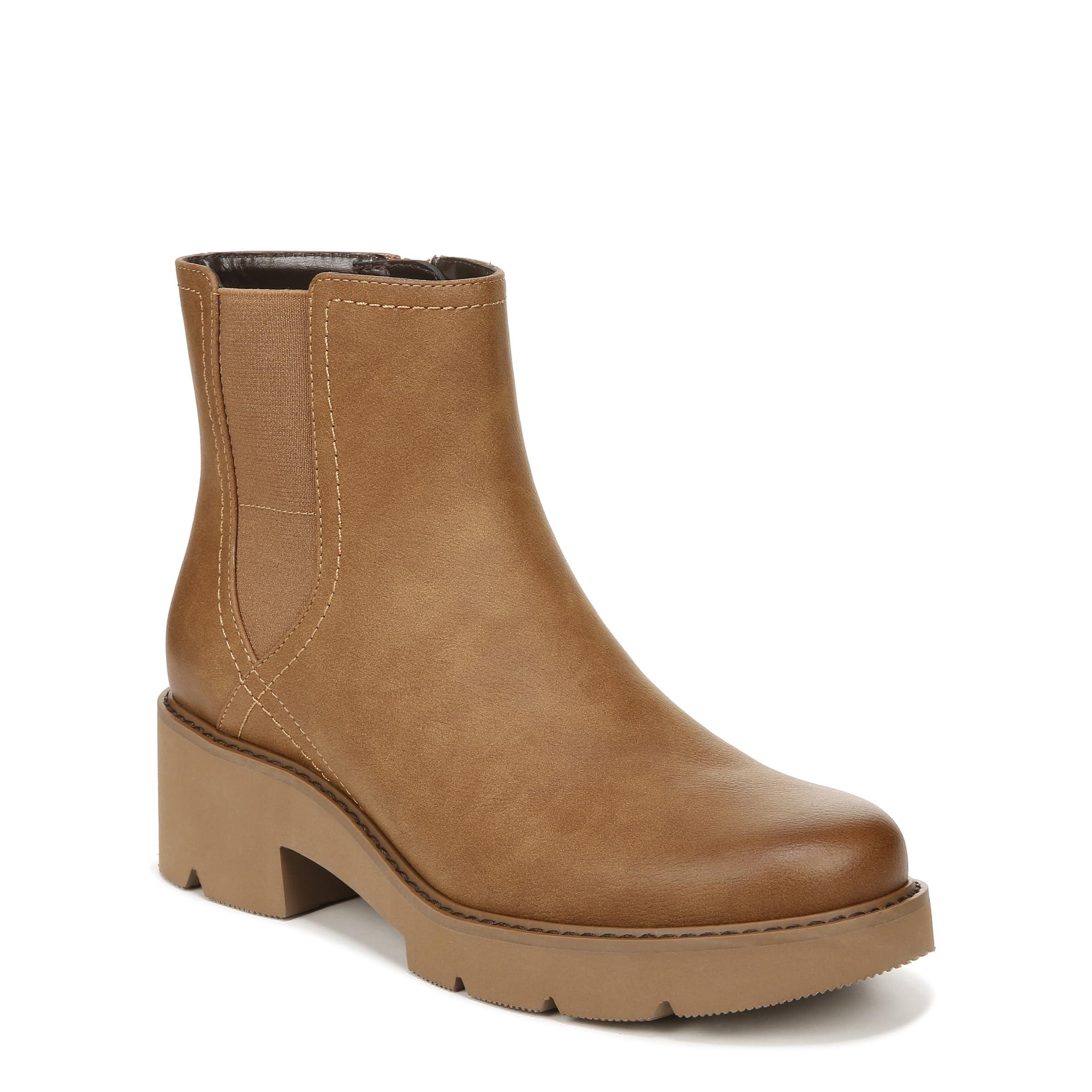 Naturalizer Cade Lug Sole Ankle Boot in Brown | Lyst