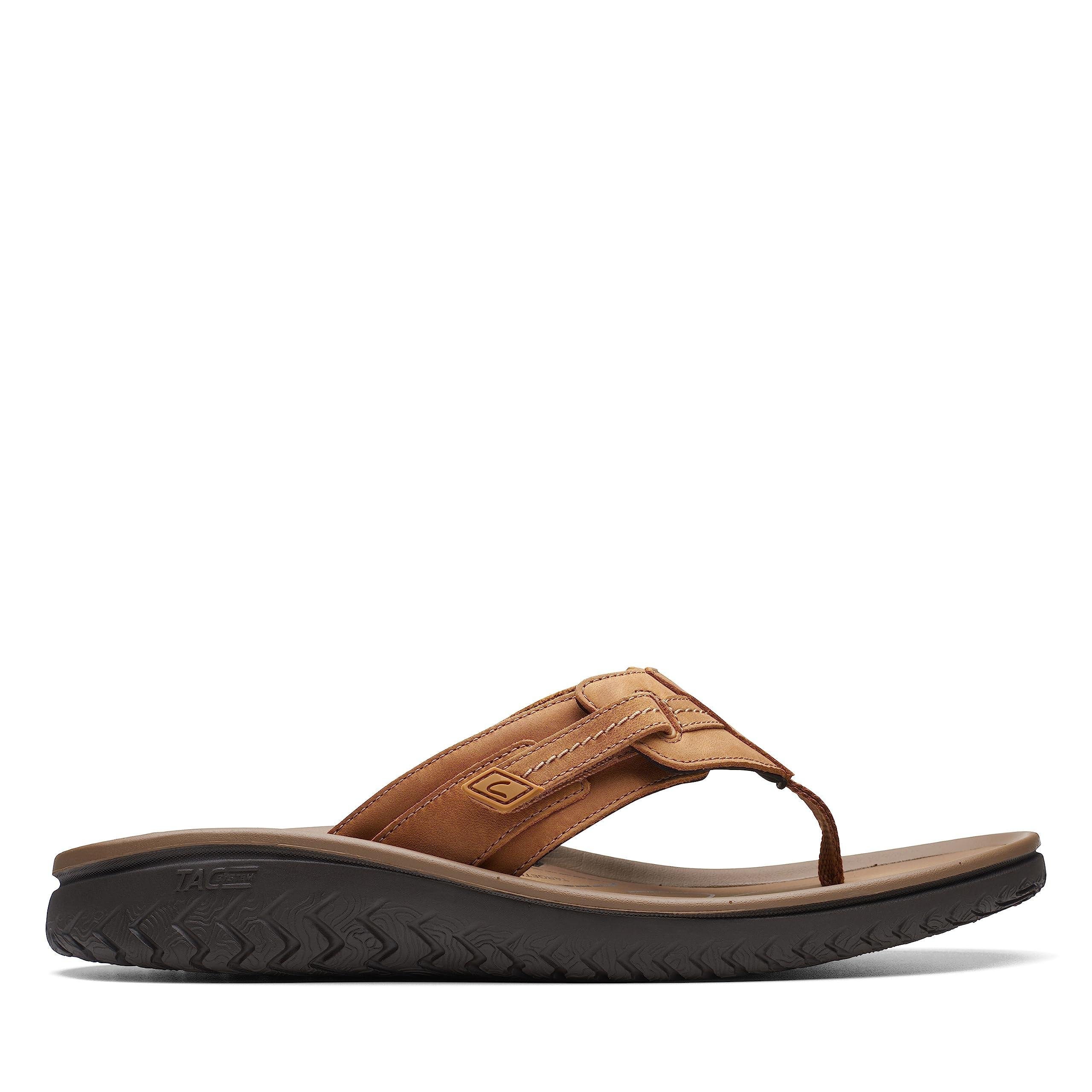 Clarks brown store leather flip flops