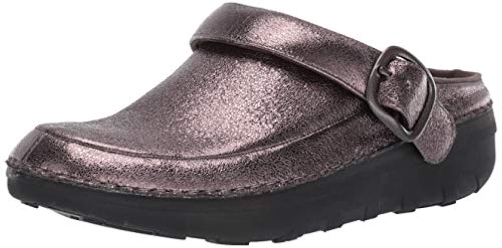 fitflop medical professional shoe