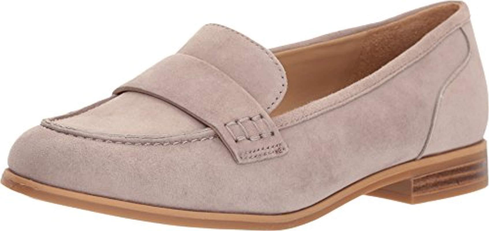 naturalizer veronica loafer