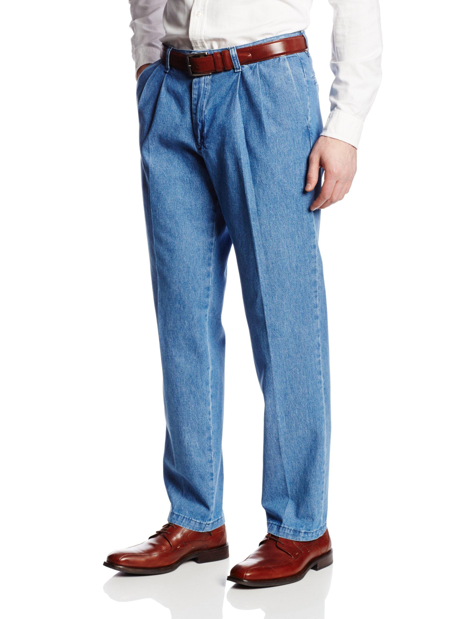 Blue Comfort Fit Men Pleated Jeans