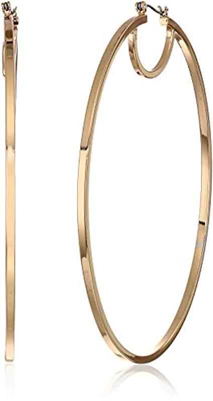 Guess Hoop Gold Earrings, One Size in Metallic - Lyst