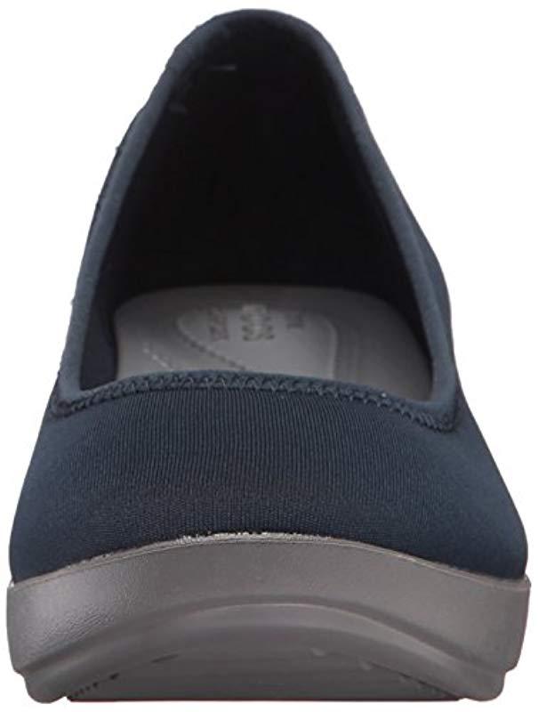 crocs busy day wedge