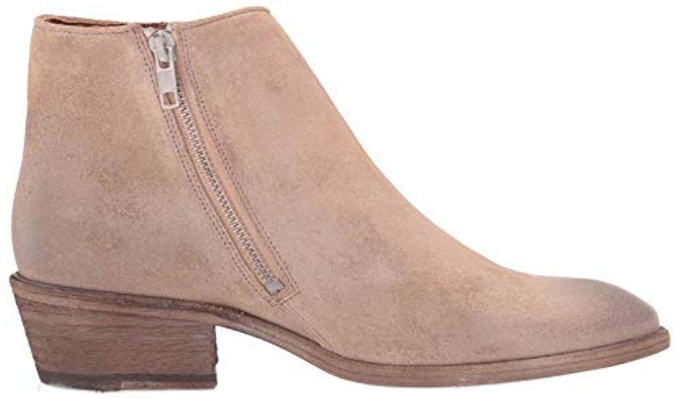 frye women's carson piping bootie ankle boot